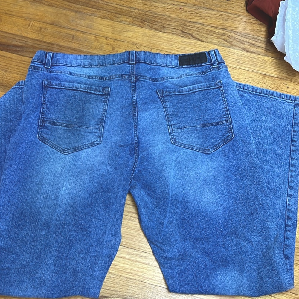 Men’s Jeans - Picture 3 of 5